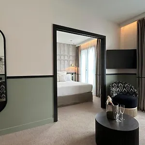 4* Hotel Grand Coeur Latin