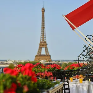 Ξενοδοχείο Plaza Athenee - Dorchester Collection, Παρίσι